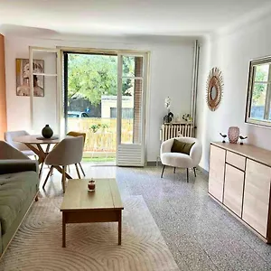 Bel Lumineux Et Calme A 10min A Pied Du Centre Aix Avec Parking Et Air Conditionne Aix-en-Provence